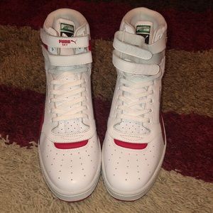 Men’s puma sneakers